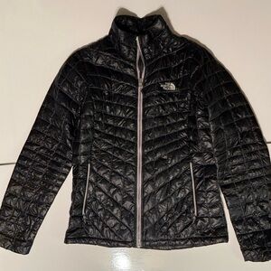 The North Face Women's Black Puffer Jacket